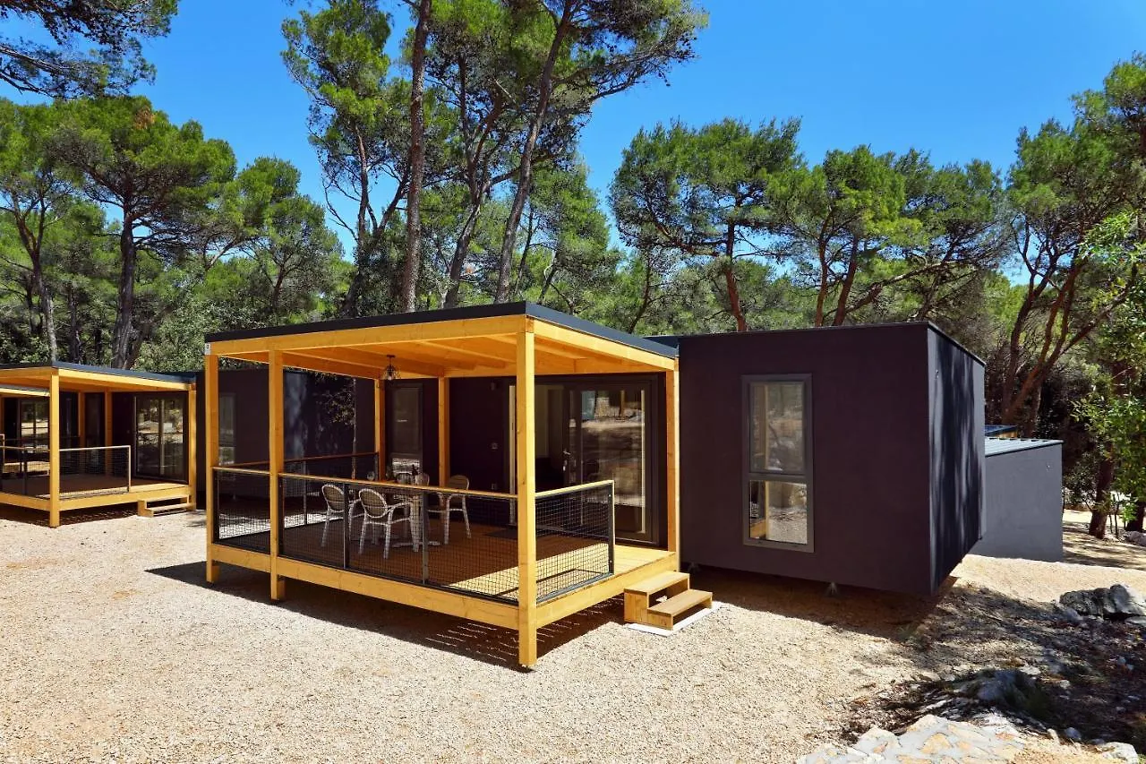 Pine Beach Pakostane Glamping Homes 0*,  Croatia
