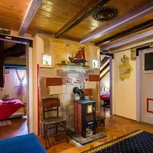 https://luxury-guest-house-roman-horizon.splithotels.org