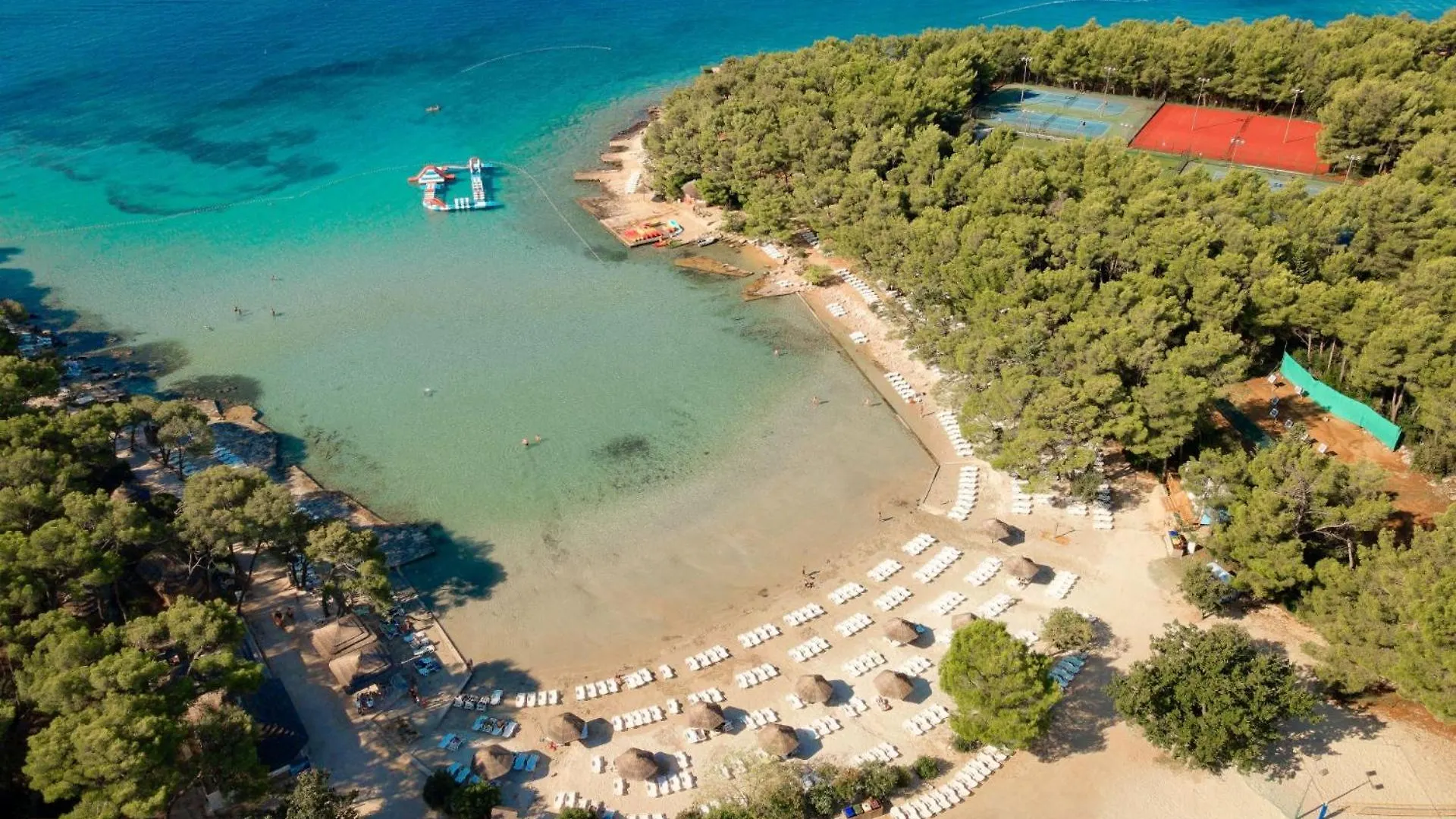 Vakantiepark Pine Beach Pakostane Glamping Homes Kroatië