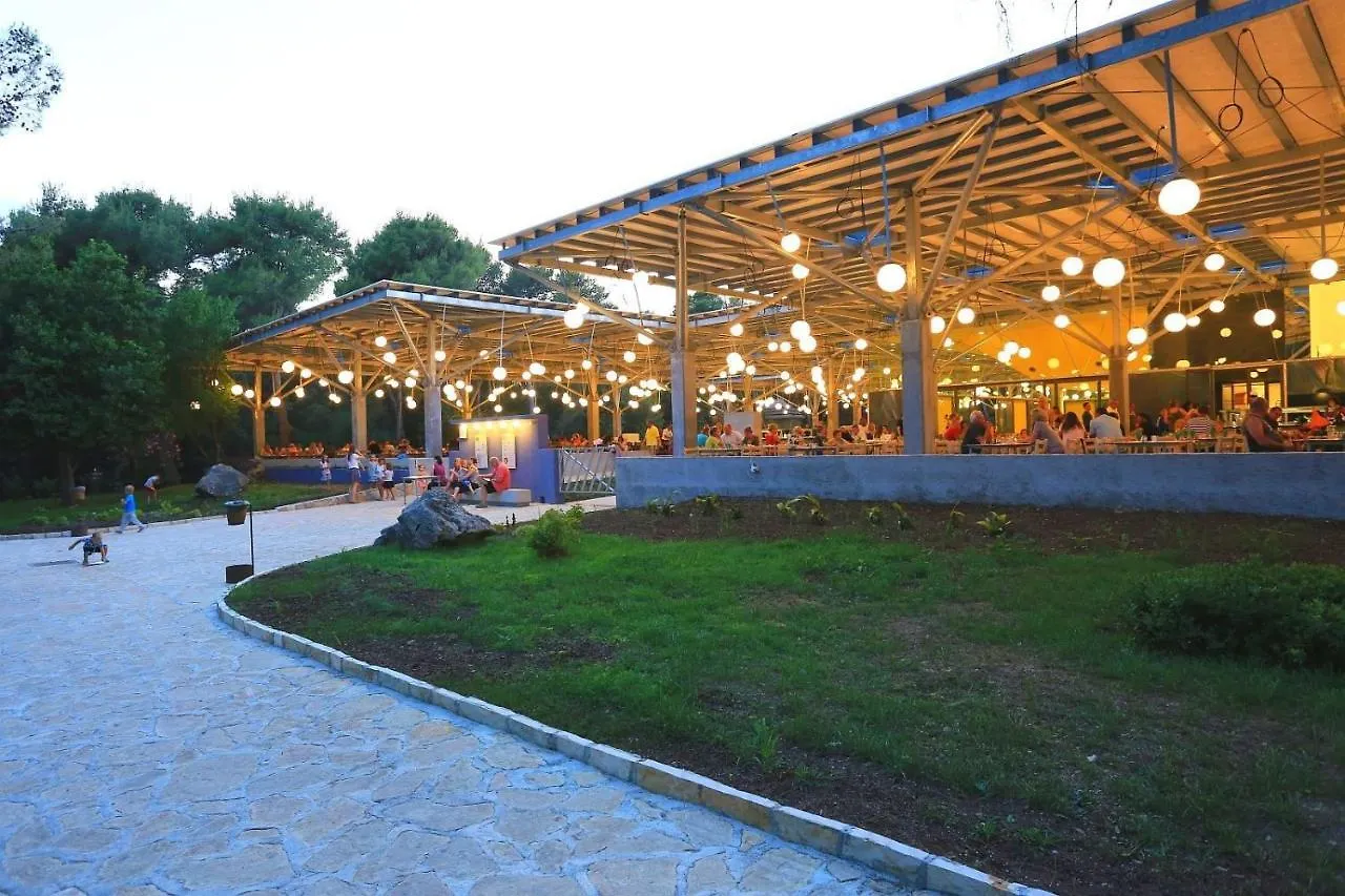 Pine Beach Pakostane Glamping Homes Kroatië