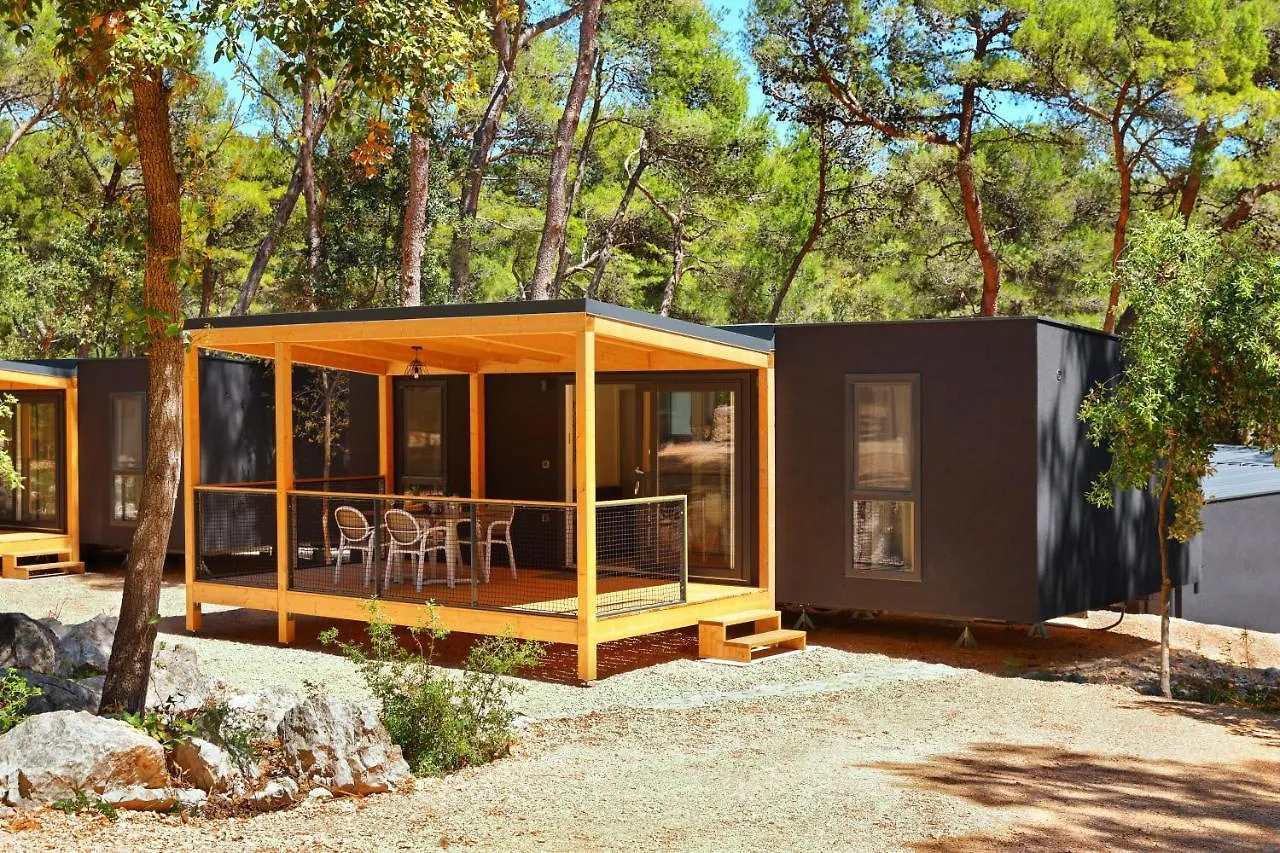 Pine Beach Pakostane Glamping Homes Vakantiepark